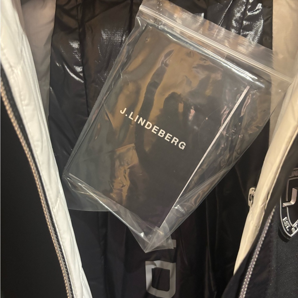 J.Lindeberg Black and Softshell Women’s Jacket - Picture 4 of 8